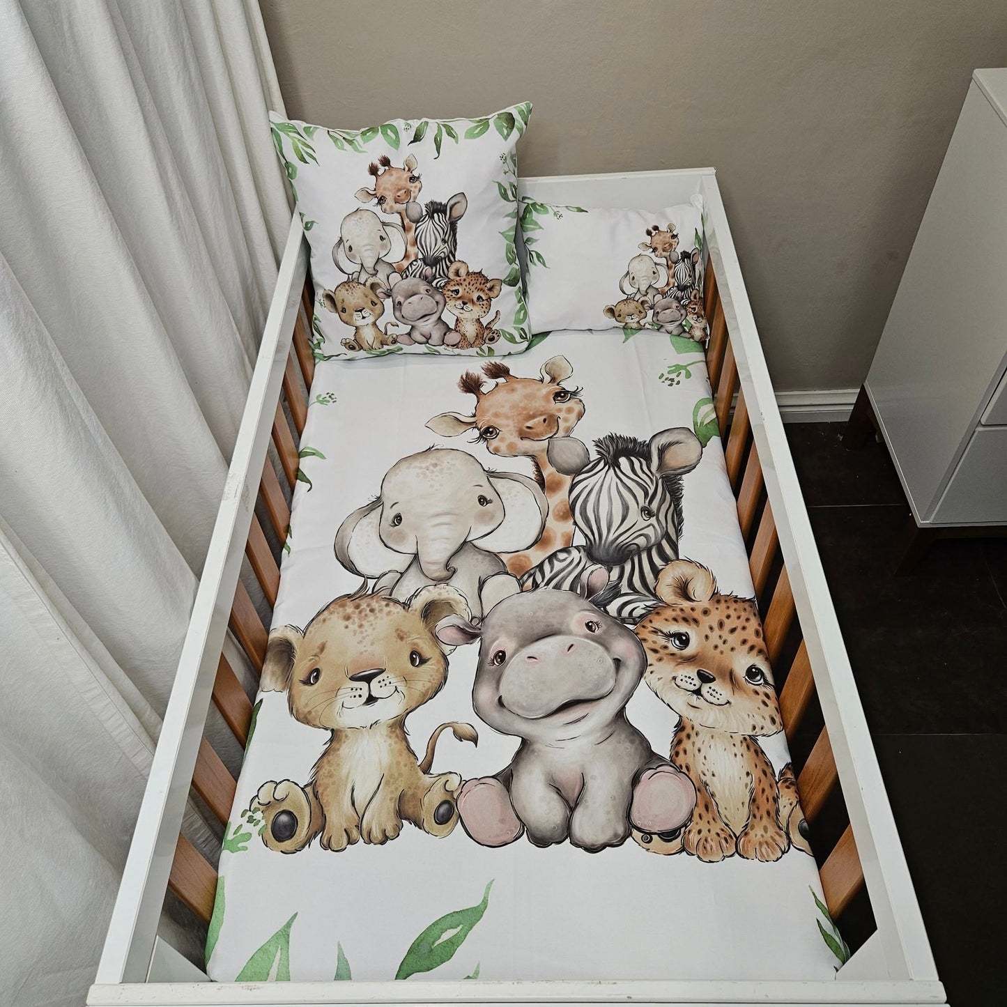 Leafy Green Cute Safari  cot linen