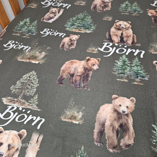 Bjorn the bear Winter Fitted Sheet brown Dark green