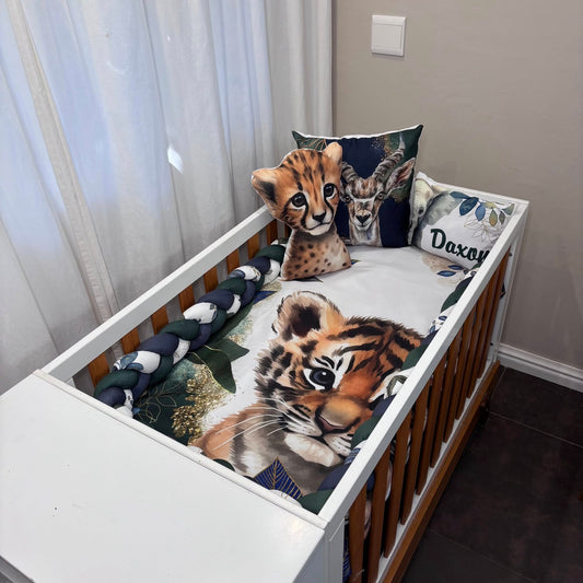 The Royal Safari cot linen