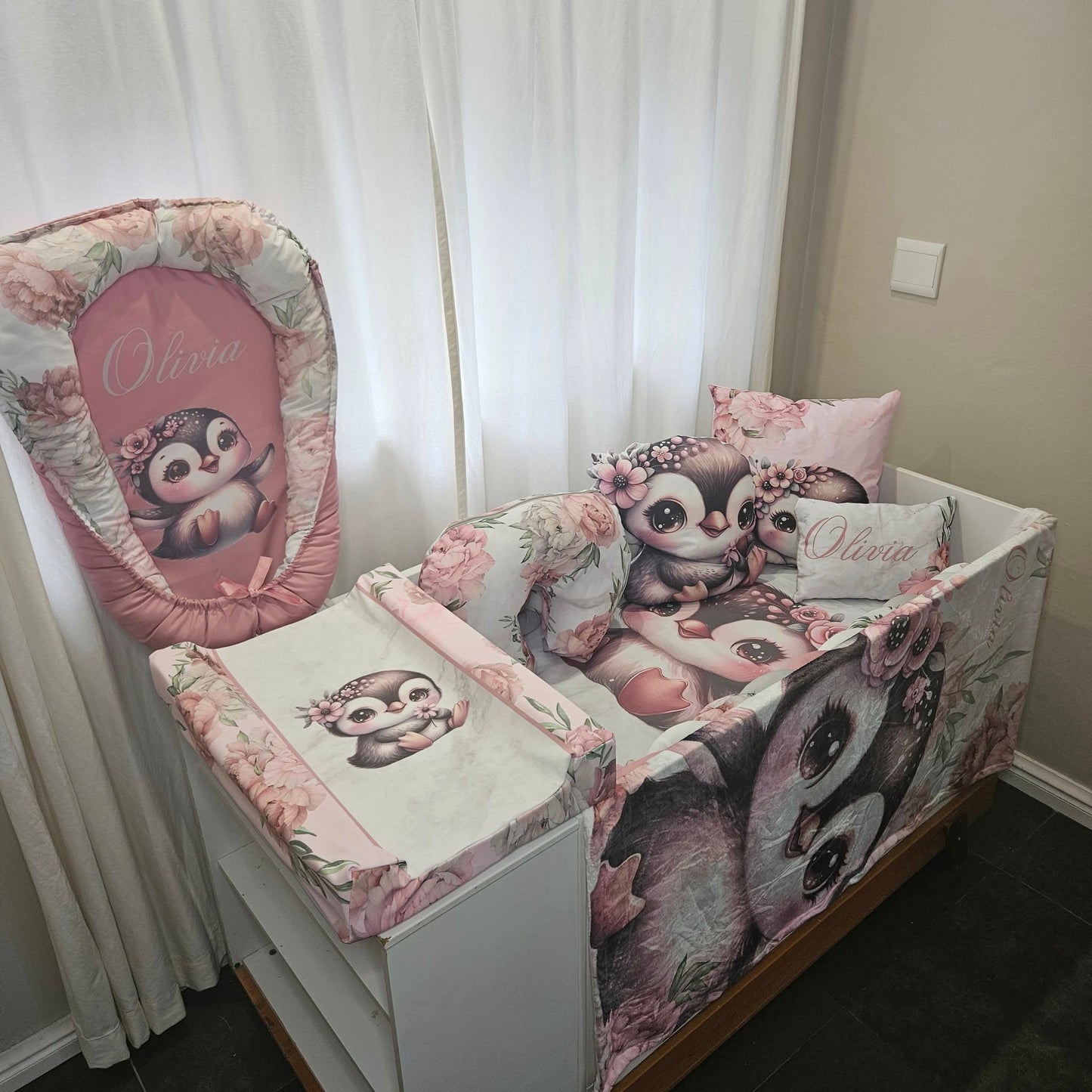 Peony Penguin Cot linen