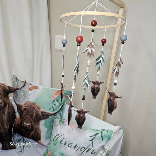 The Highland cow Cot Mobile