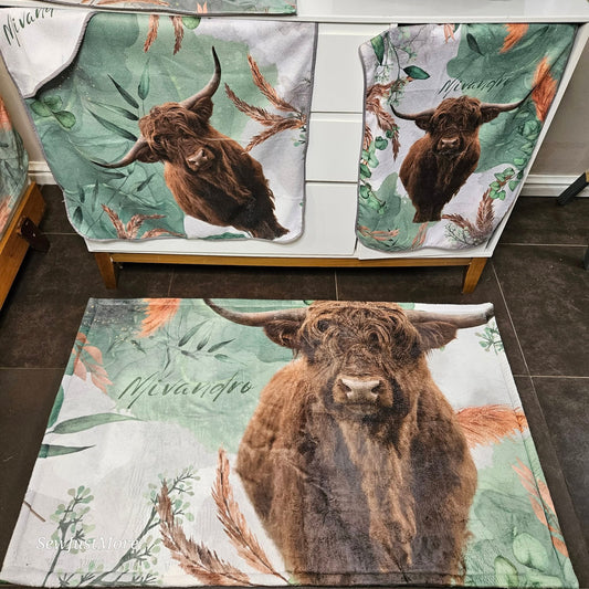 The Highland cow Carpet