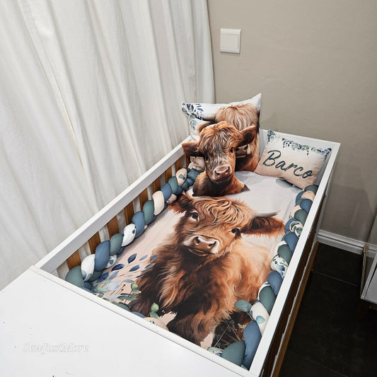 The Baby Highland cow cot linen