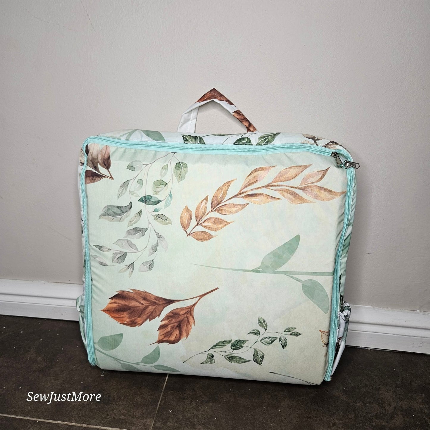 Bronze and Sage Safari Travel nest bag
