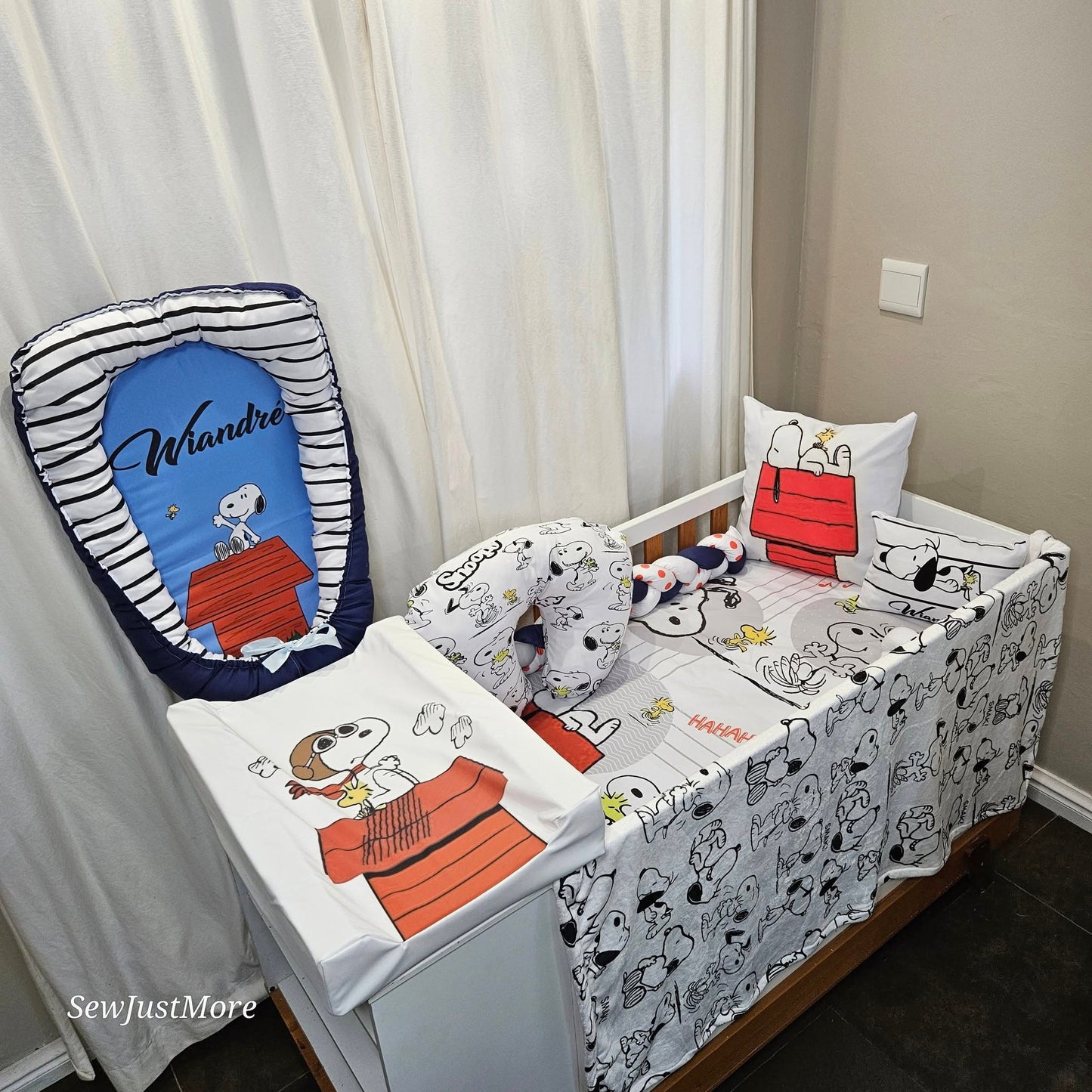 Snoopy! Cot Linen