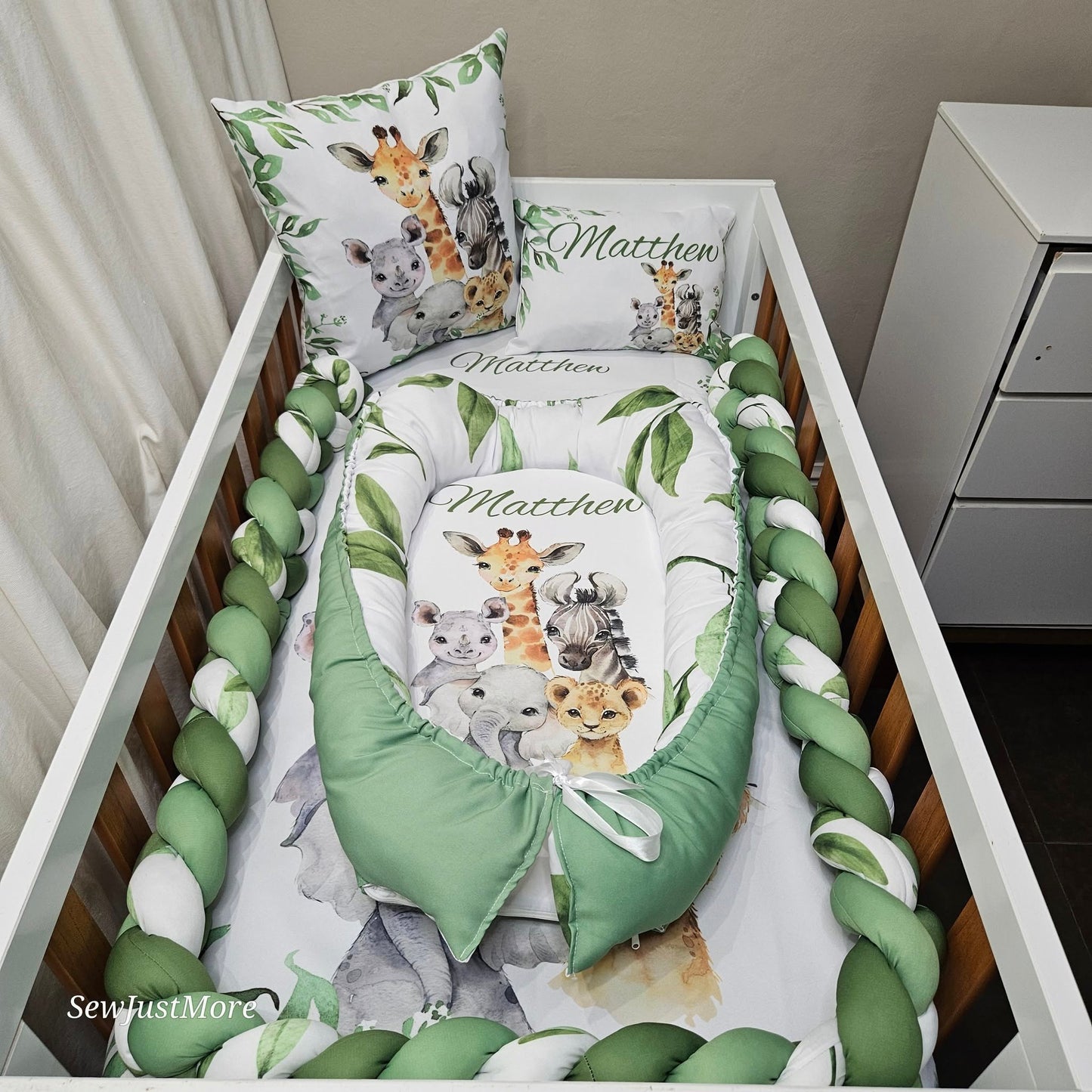 Green Leafy Safari baby nest