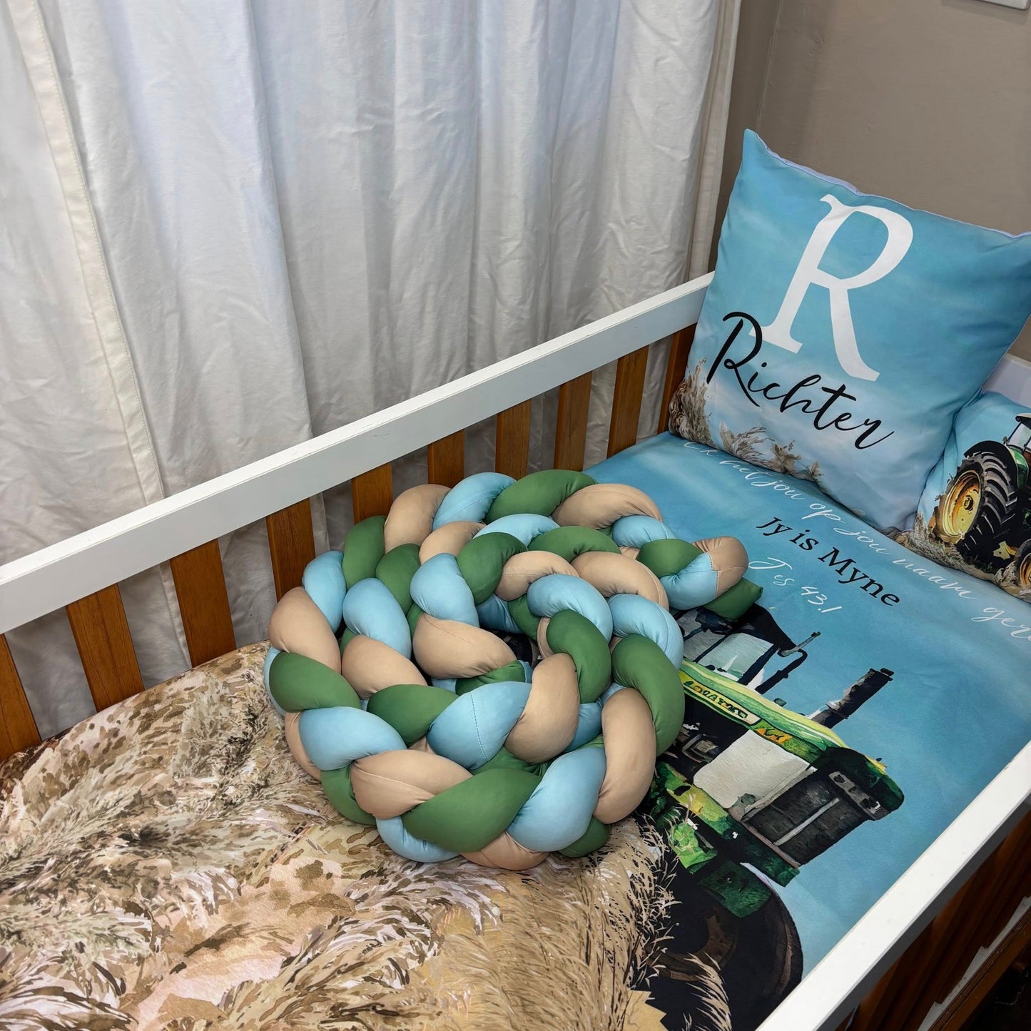 Richter's Farm cot linen