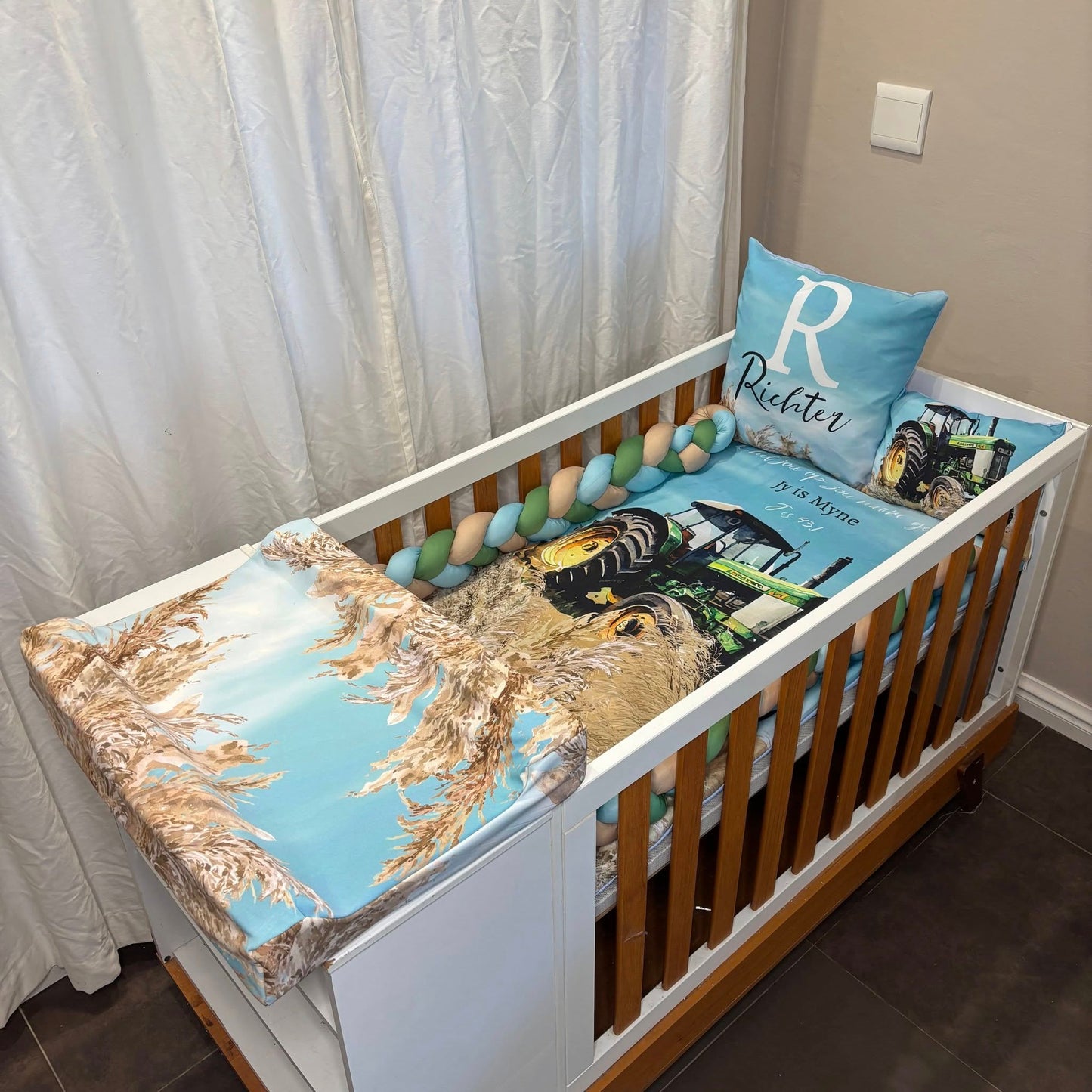 Richter's Farm cot linen