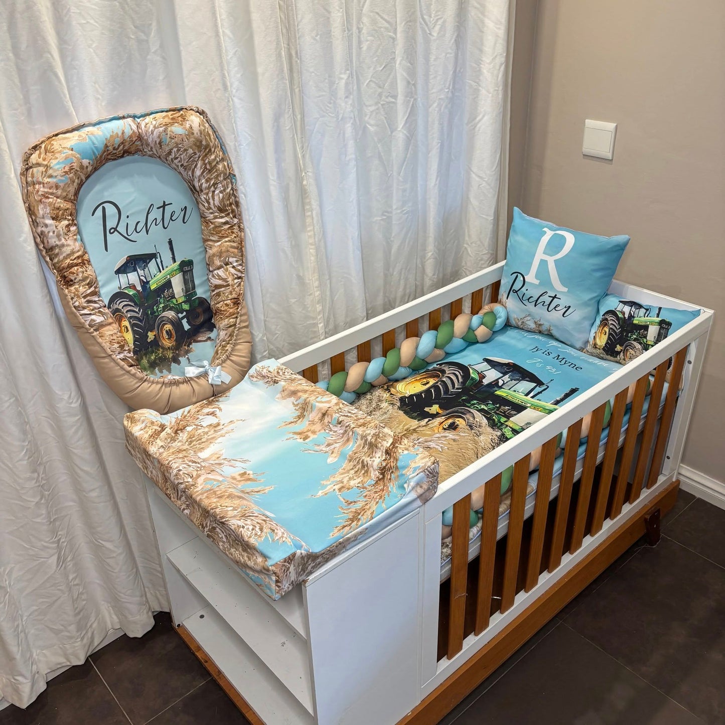 Richter's Farm cot linen