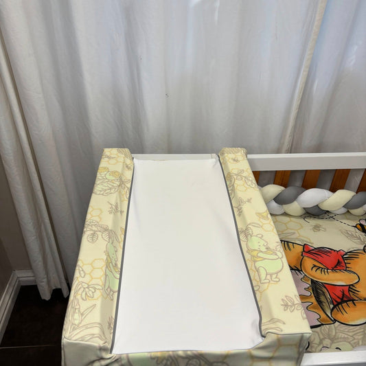 The Pooh Bear Waterproof Changing Mat