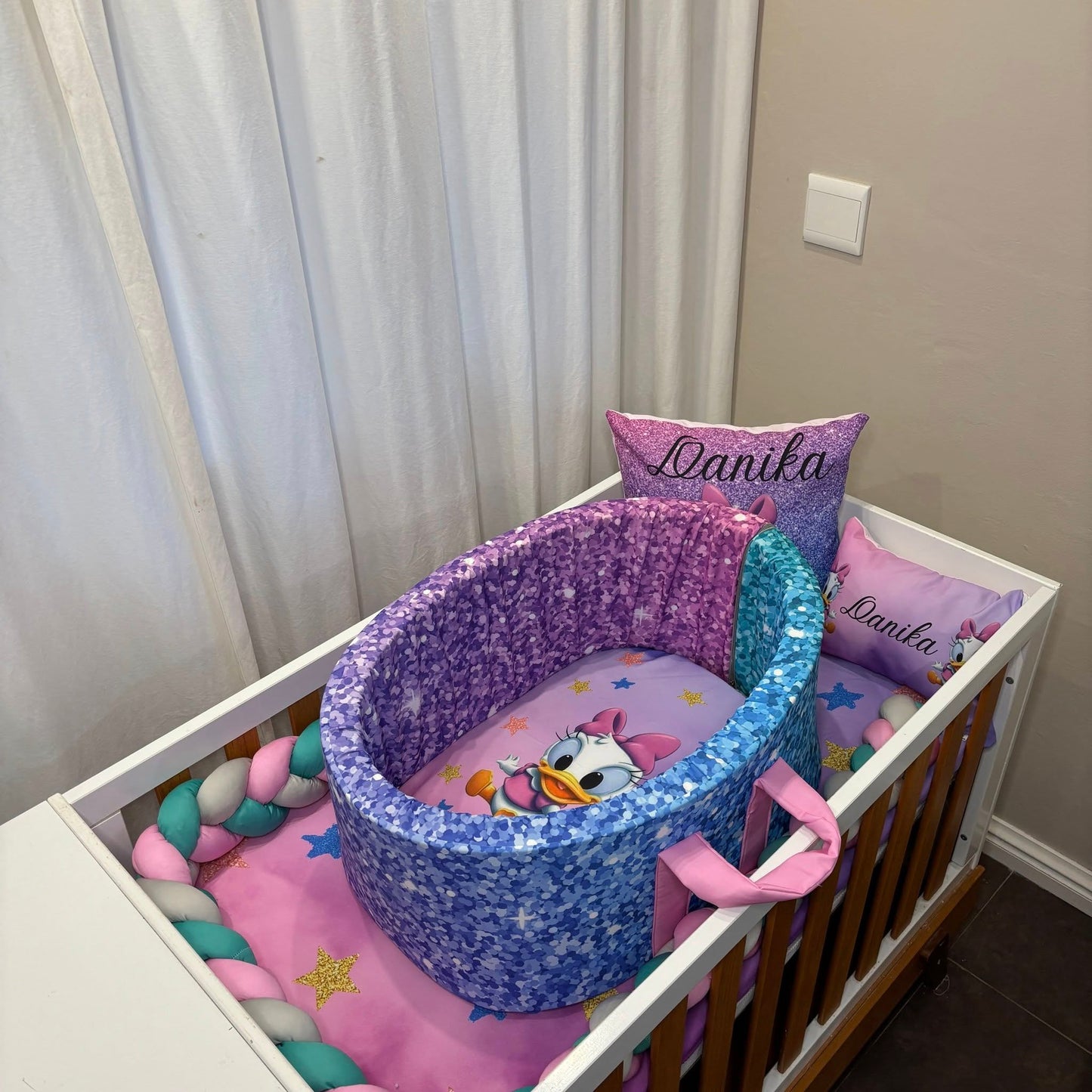 Magical Baby Daisy Duck cot linen