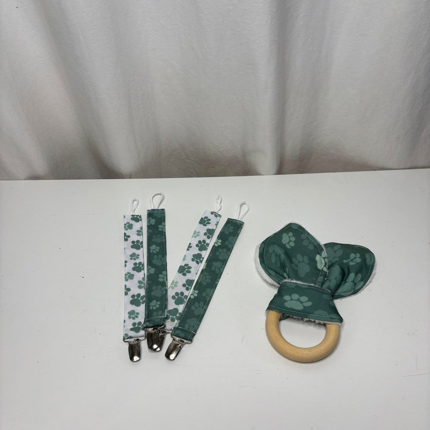 Pawesome Sage Safari Cot Linen