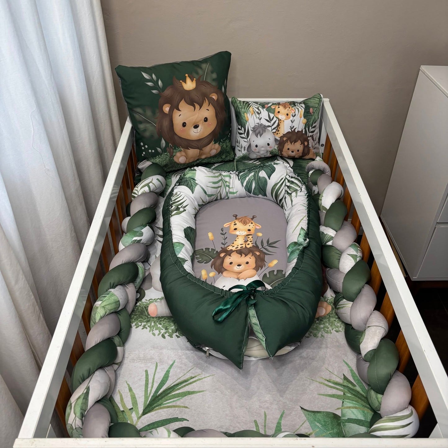 Ultimate Cartoon Safari cot linen