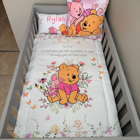 Classical Floral Pooh cot linen