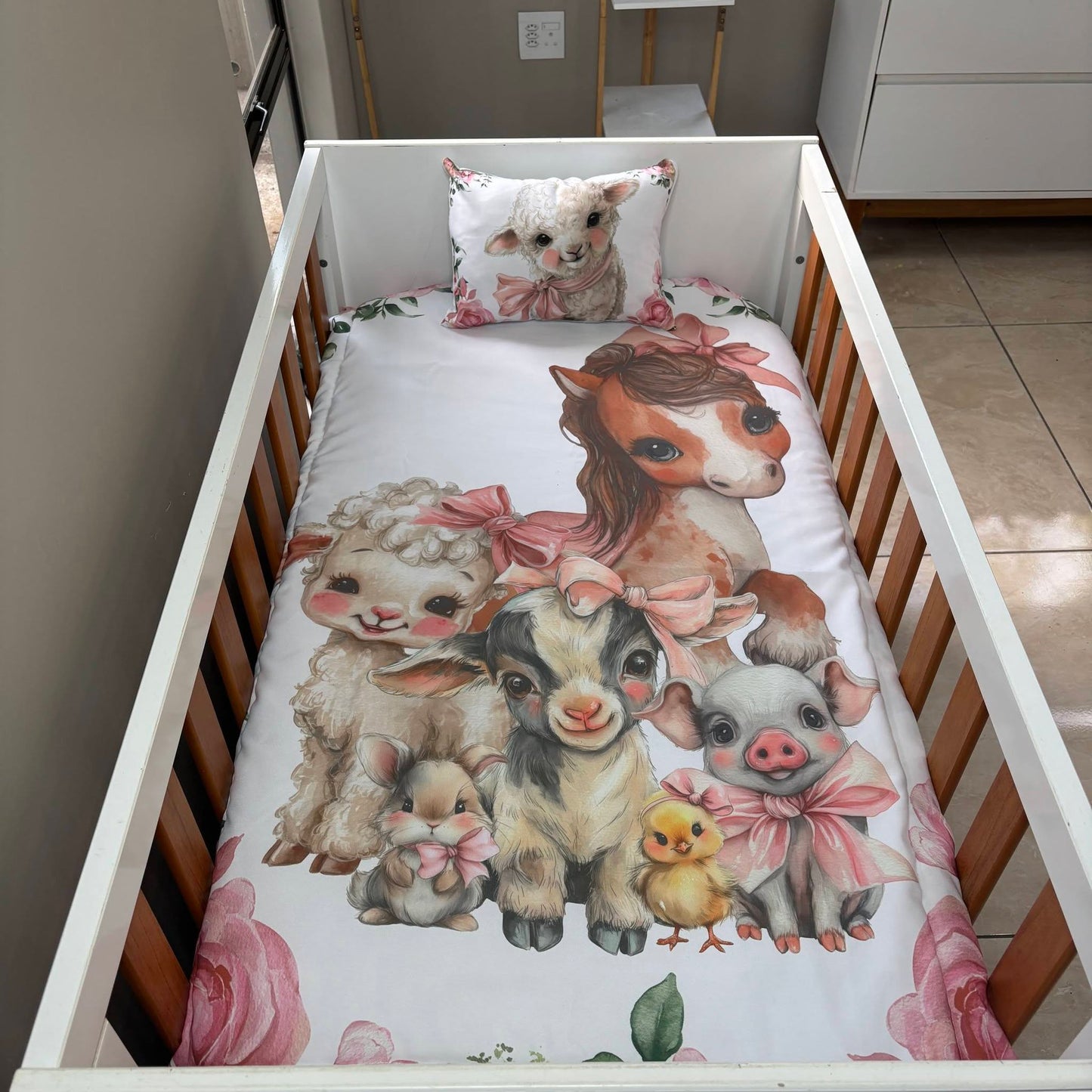 The Rosy Farm cot linen