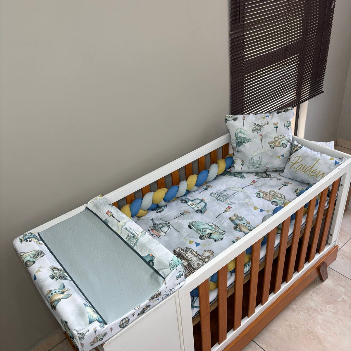 The ultimate transport set cot linen