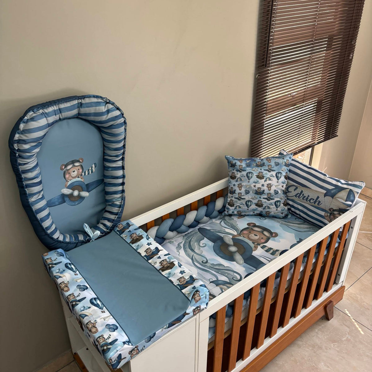 Aviator Bear V4 cot linen