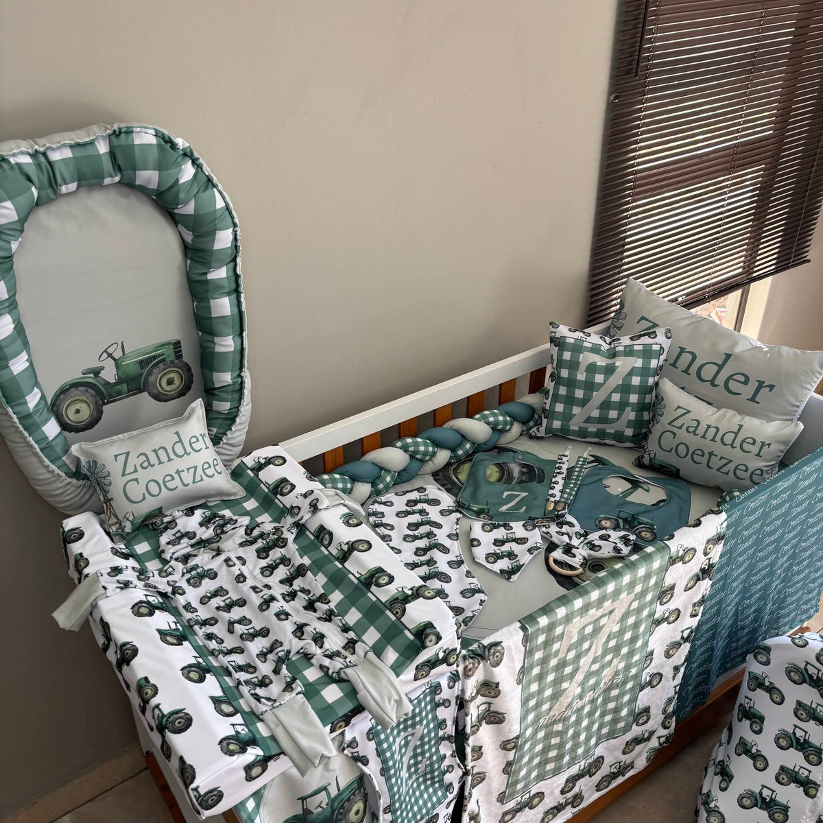 The Checkered Farmer  cot linen