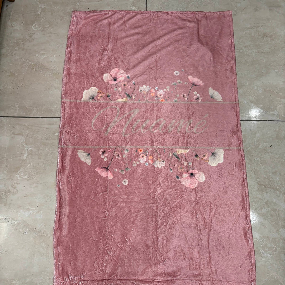 Mauve Boho Wildflower Fleece blanket